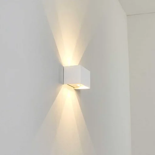 Applique Murale D'Exterieur Tamarin Led Blanc, 1 Lumiere